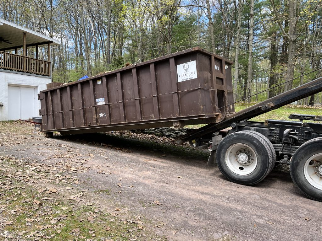 Mountain Top Pennsylvania Rolloff Dumpster Rental Service